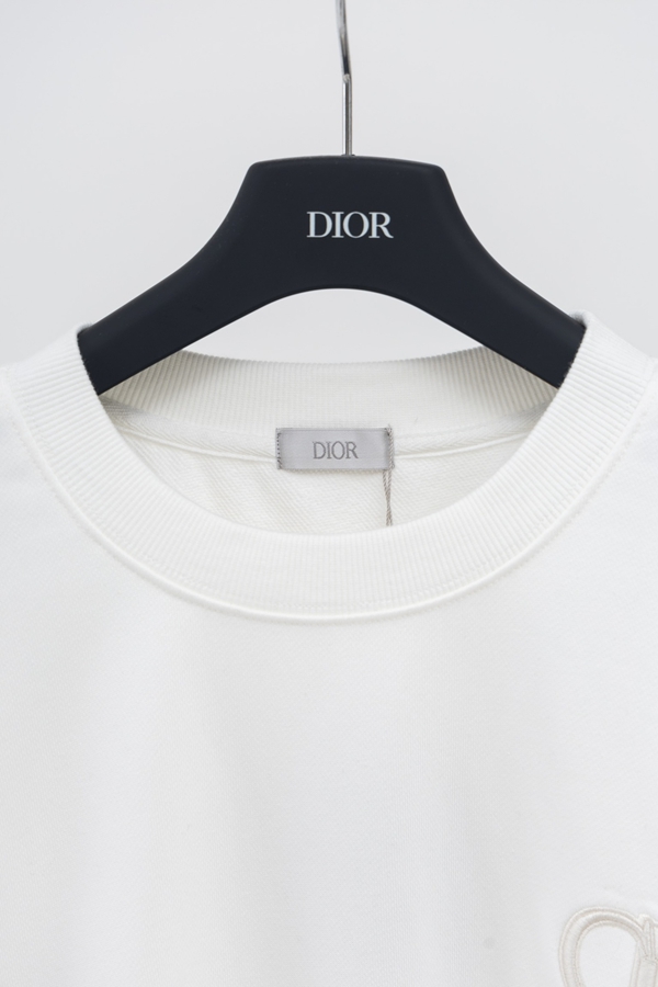 ブランドパーカー着用イメージ